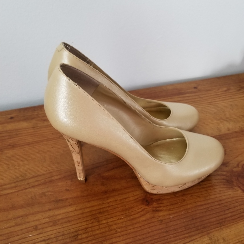Jessica Simpson heels - Picture 3 of 4